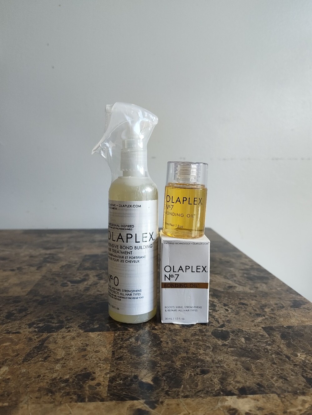 OLAPLEX White and Yellow No.0 Treatment with No.7 Bonding Oil Duo